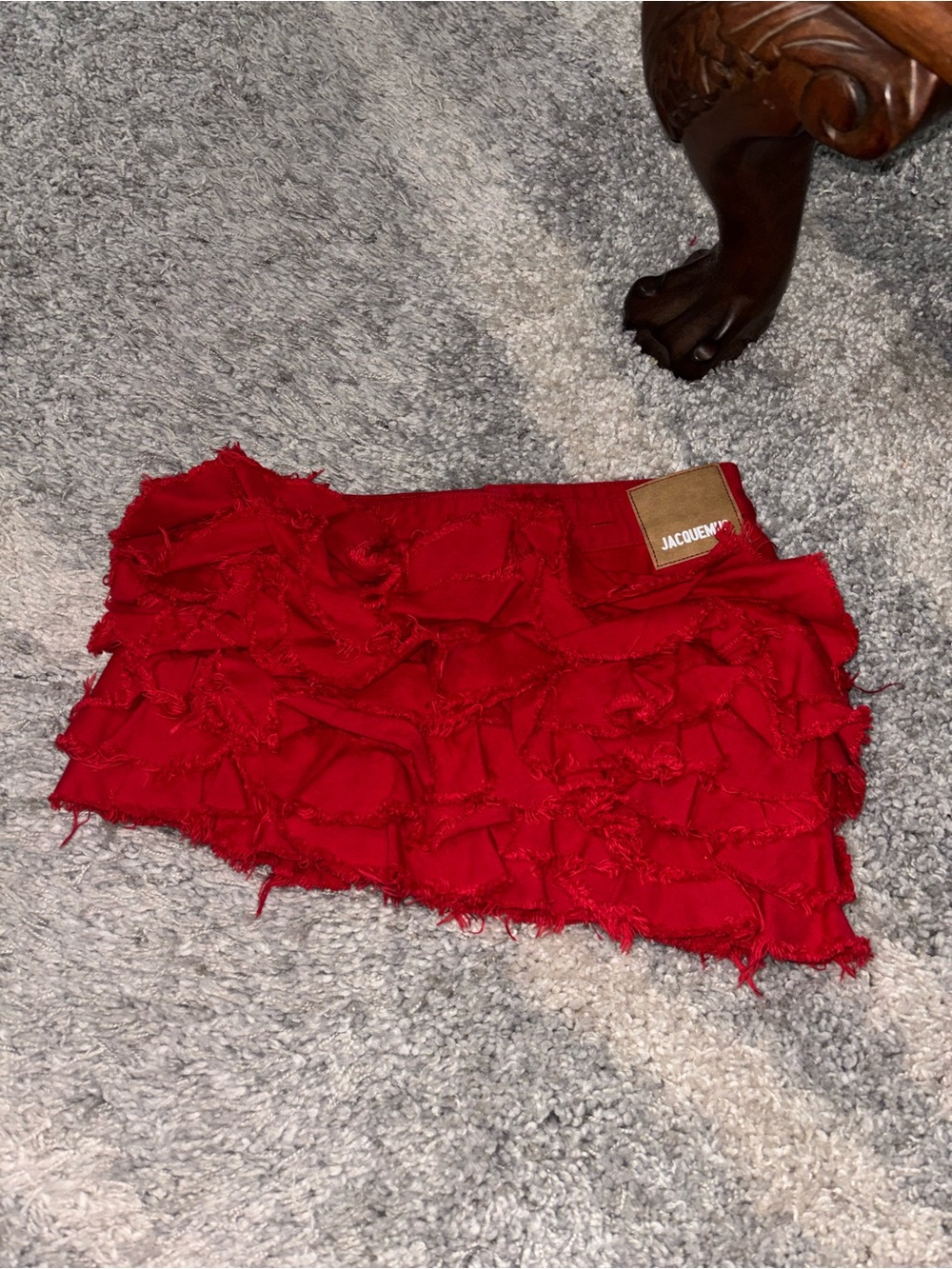Jacquemus Raphia Ruffled Red Mini Skirt - Women's Stylish Layered Design - Picture 2 of 4